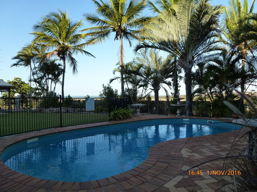 Camelot Motel Gladstone Buitenkant foto